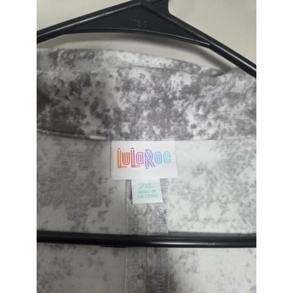 Lularoe Gwen Blazer Jacket Plus Size 2XL Gray Snakeskin Print Long Pockets - Picture 3 of 6